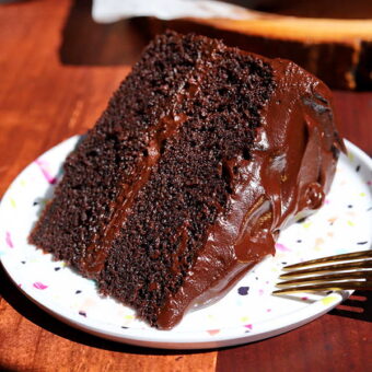 Chocolate wet cake